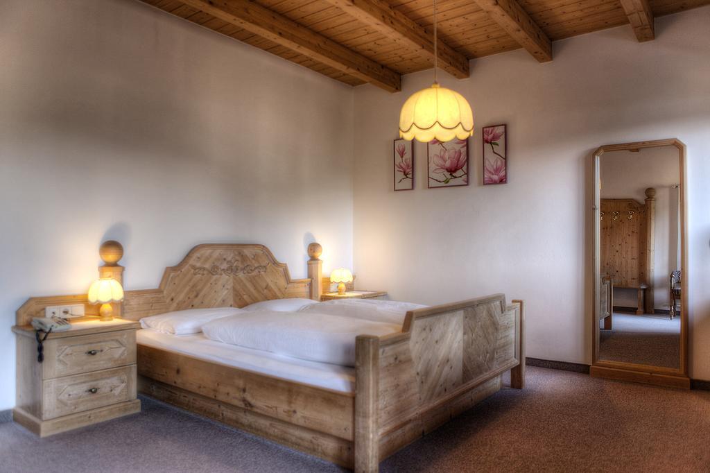 Pension Panorama Monguelfo-Tesido / Welsberg-Taisten Eksteriør bilde