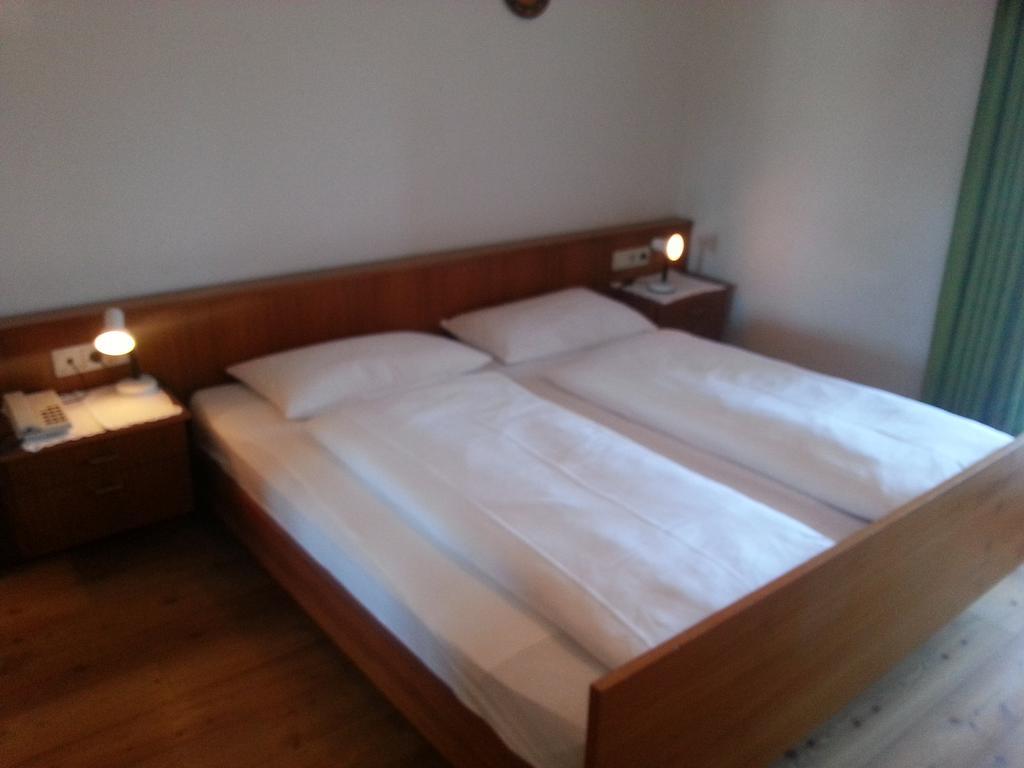 Pension Panorama Monguelfo-Tesido / Welsberg-Taisten Rom bilde